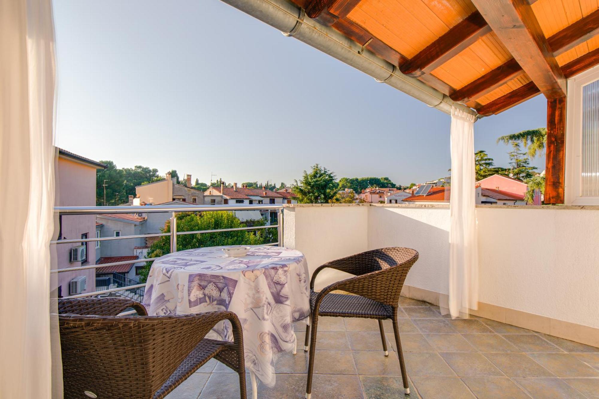Rivamare - Rovinj Hotel Buitenkant foto